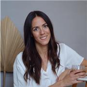 Una persona con grandes dotes comunicativas y dedicación a la hora de enseñar de forma muy didáctica